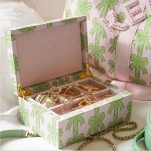 Stoney clover lane jewelry box NWT in palm beachy NIB